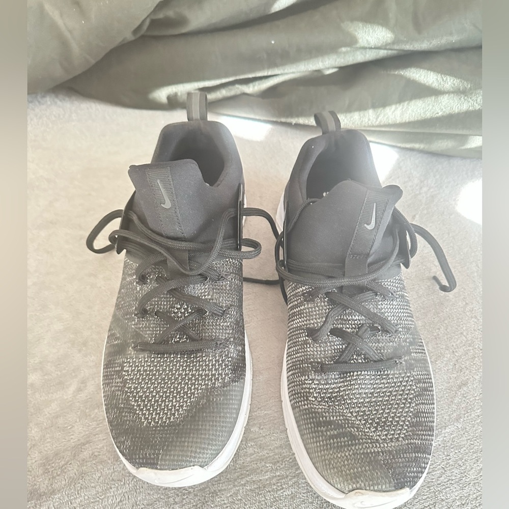 Nike women shoes size 11 (never worn ) Sitting in closet